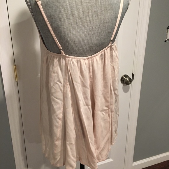 HP# 109🎉NWT Caren Forbes lightweight  top sz s/m - Picture 6 of 8